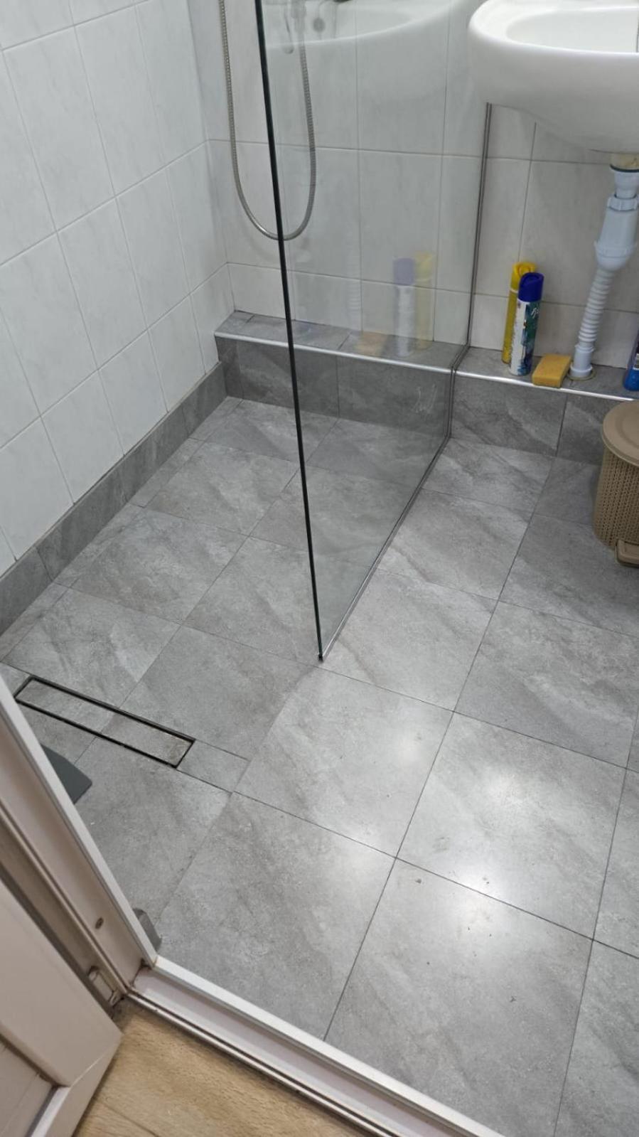 Renovated 1 Bedroom With King Size Bed In Kentron 耶烈万 外观 照片
